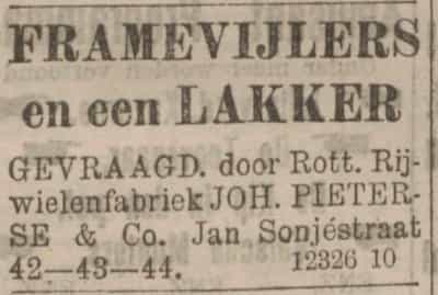 Artikel 'Framevijlers en een lakker' uit  van  dec 
