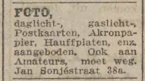 Artikel 'Foto,' uit Algemeen Dagblad van 1 mei 1970
