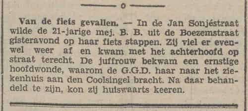 Artikel 'Van de fiets gevallen.' uit  van  dec 
