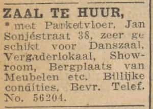 Artikel 'Zaal te huur' uit De Maasbode van 28 okt 1926
