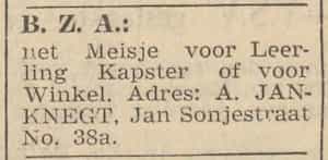 Artikel 'Biedt zich aan:' uit De Maasbode van 28 okt 1926
